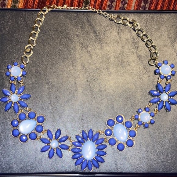 Blue Statement Necklace - Picture 1 of 3